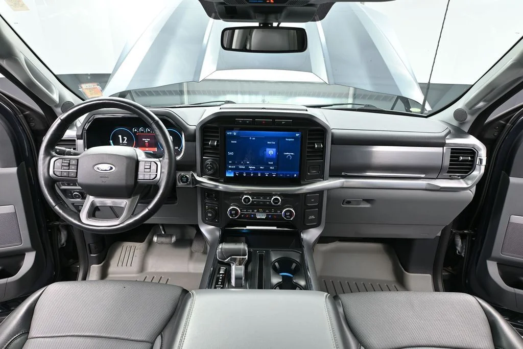 Used 2021 Blue Ford Lariat image 21