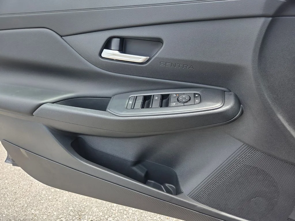 2026 Nissan Sentra SV - Photo 21