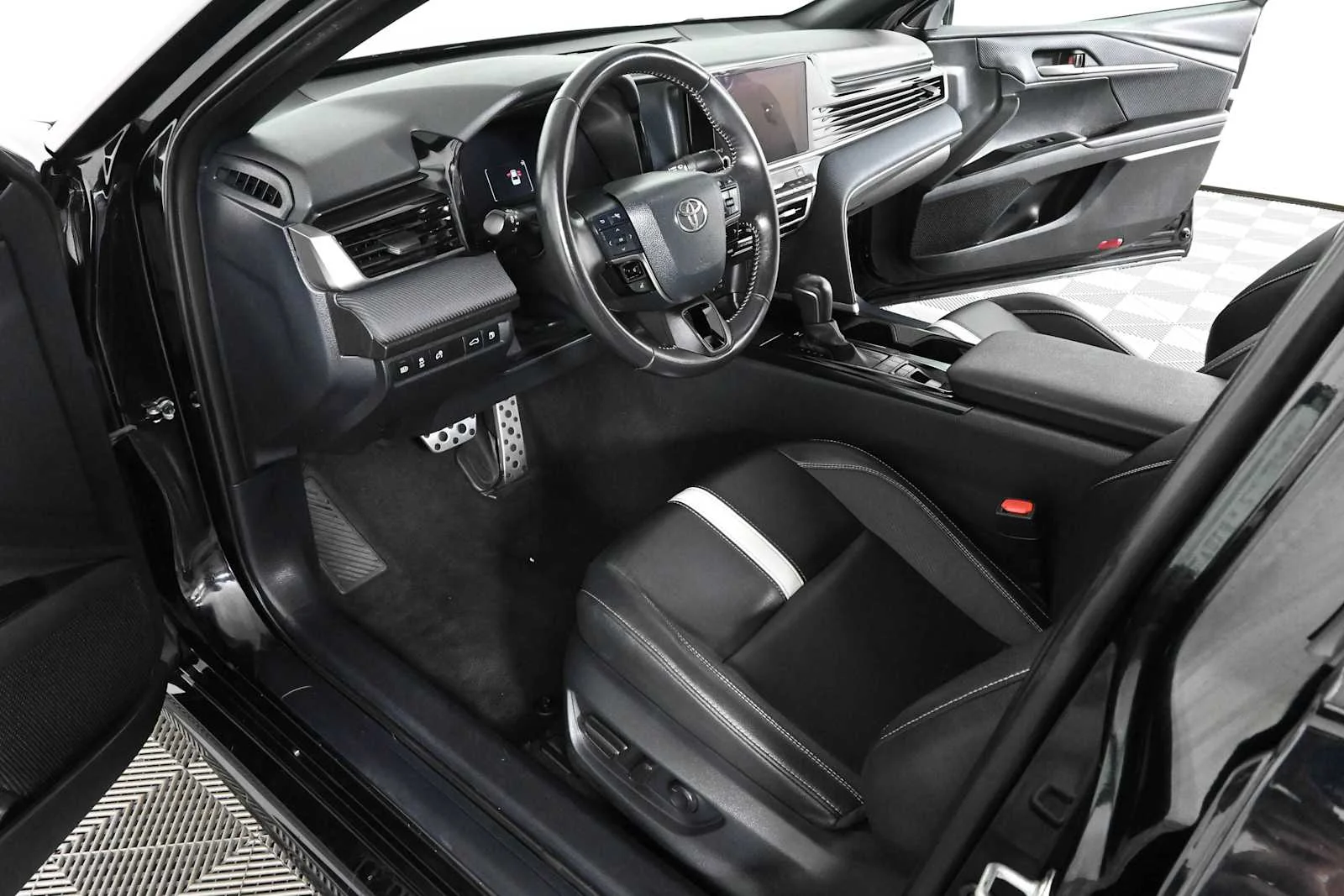 Used 2025 Midnight Black Metallic Toyota SE image 15