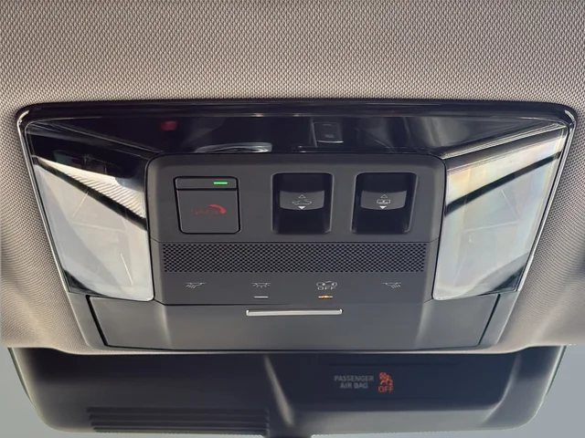 New 2026 Gray Mitsubishi SE image 36