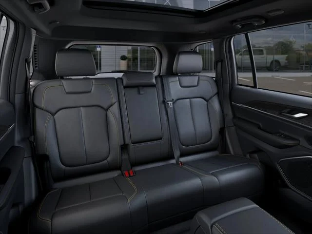 New 2026 Bright White Clear-Coat Exterior Paint Jeep 85th Anniversary Edition image 41