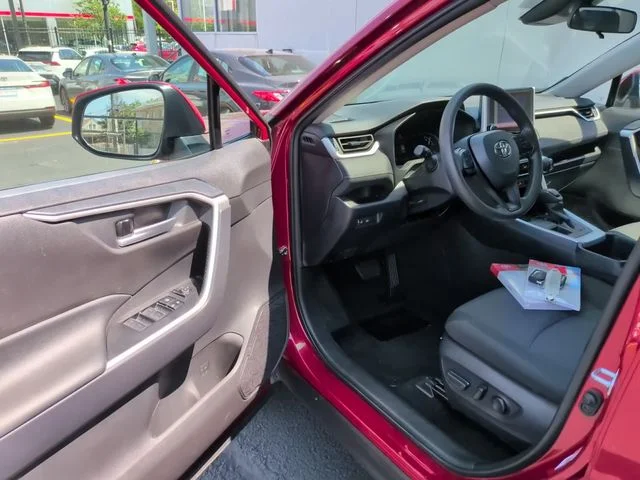 Used 2025 Red Toyota XLE image 10