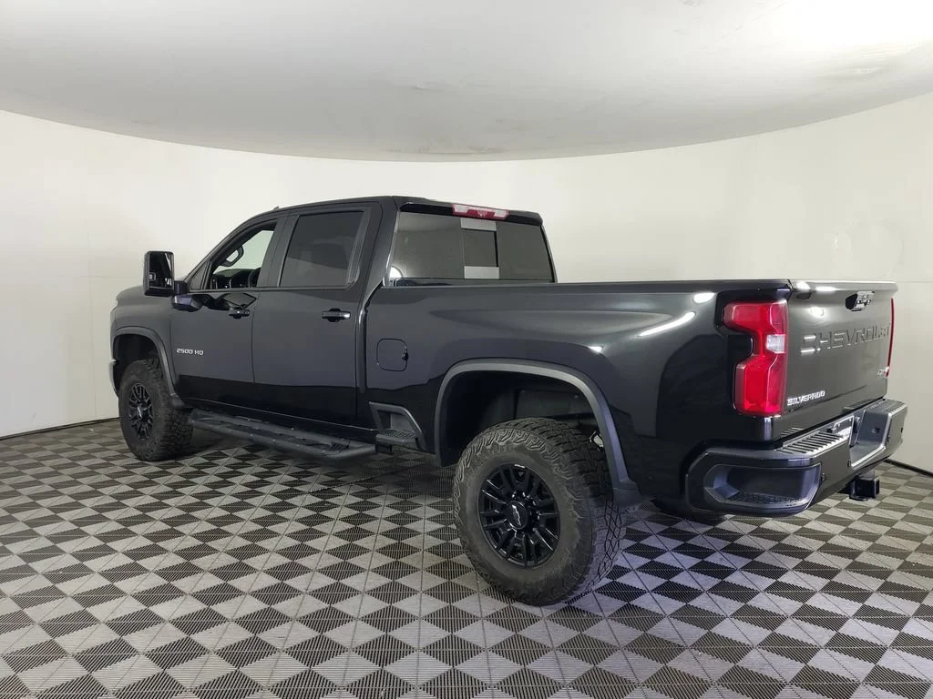 Used 2024 Black Chevrolet ZR2 image 6