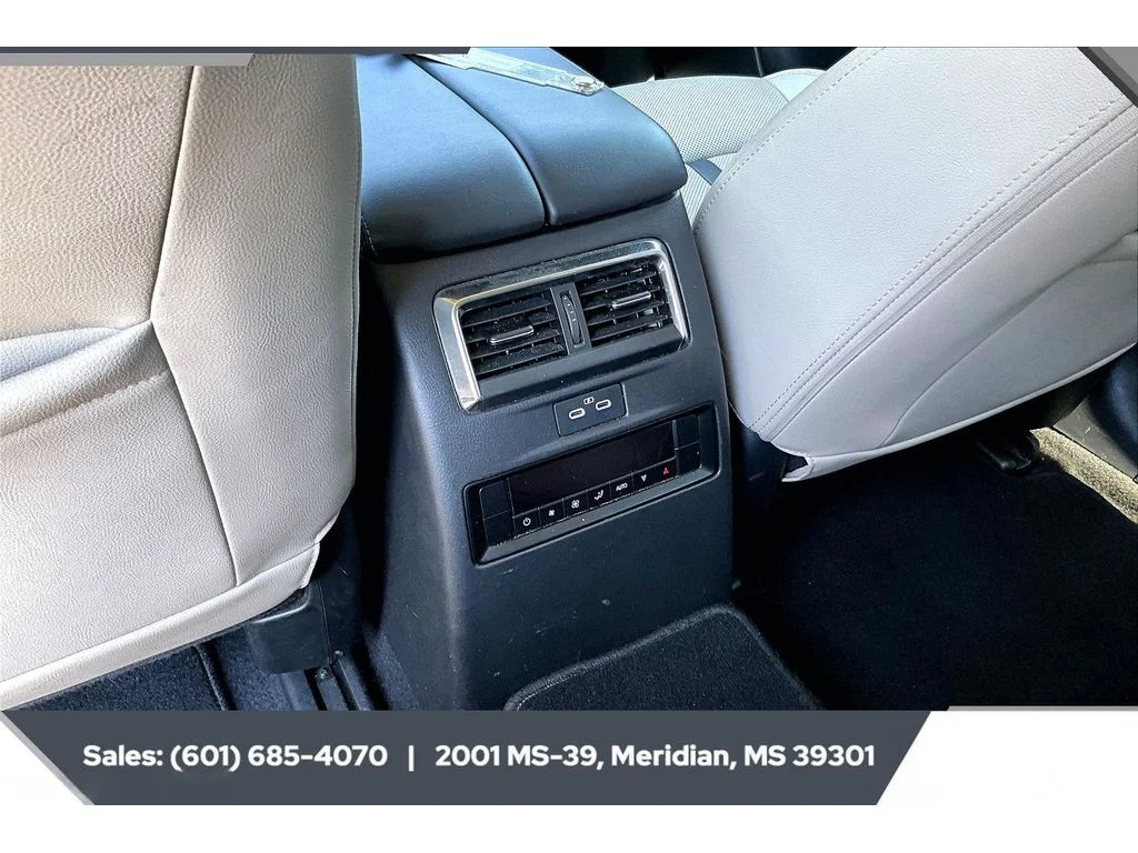 Used 2024 DEEP CRYSTAL BLUE MICA Mazda 3.3 Turbo Premium image 25