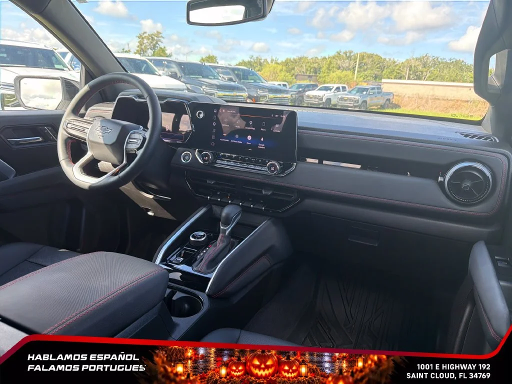 Used 2023 SUMMIT WHITE Chevrolet 4WD Z71 image 27