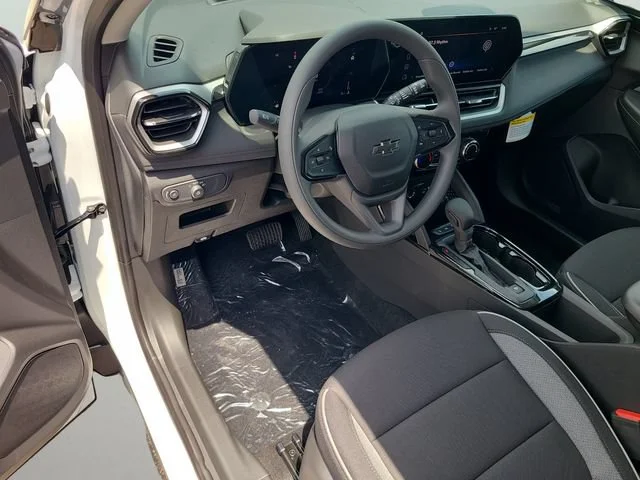 New 2026 Summit White Chevrolet LT image 18