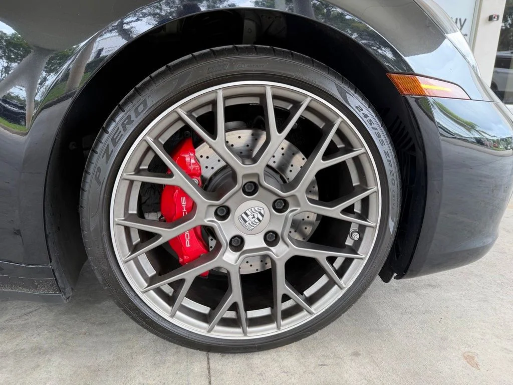 Used 2021 Black Porsche Targa 4S image 27