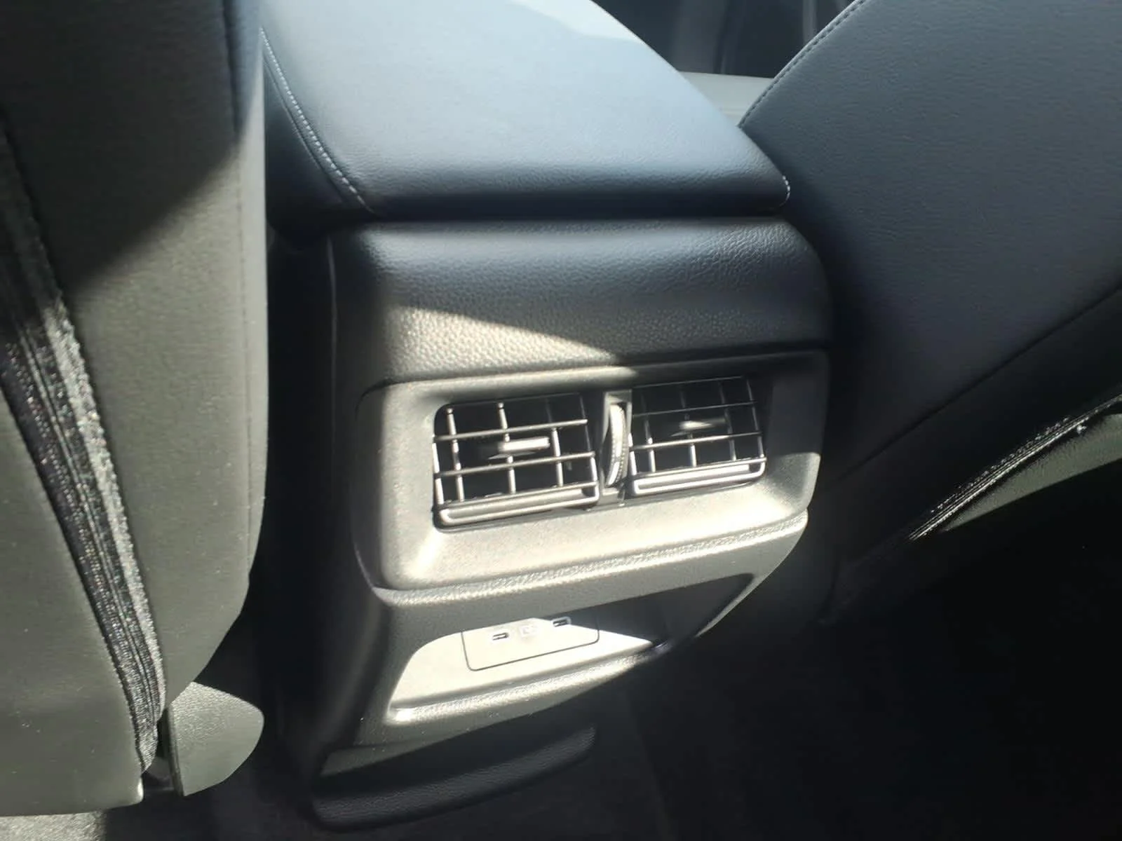 2027 Honda CR-V EX-L - Photo 13