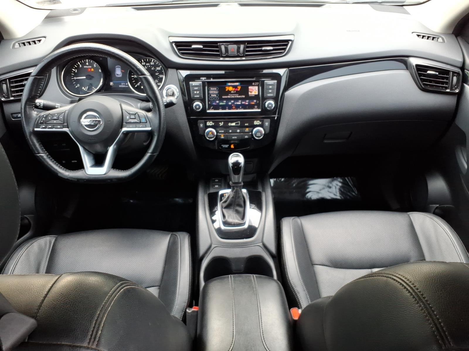 Used 2021 Pearl White Tricoat Nissan SL image 23