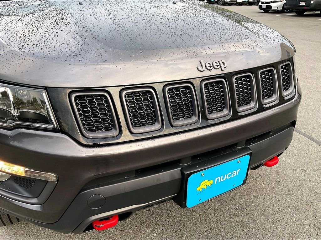 Used 2020 Granite Crystal Metallic Clearcoat Jeep Trailhawk image 31