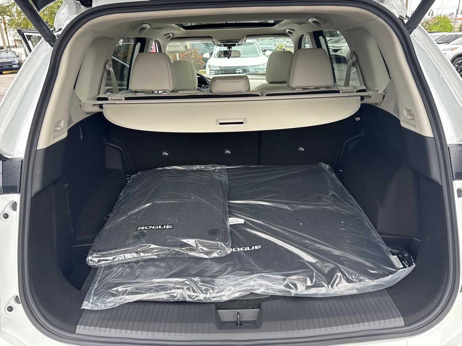 New 2026 Nissan Rogue SV 4D Sport Utility