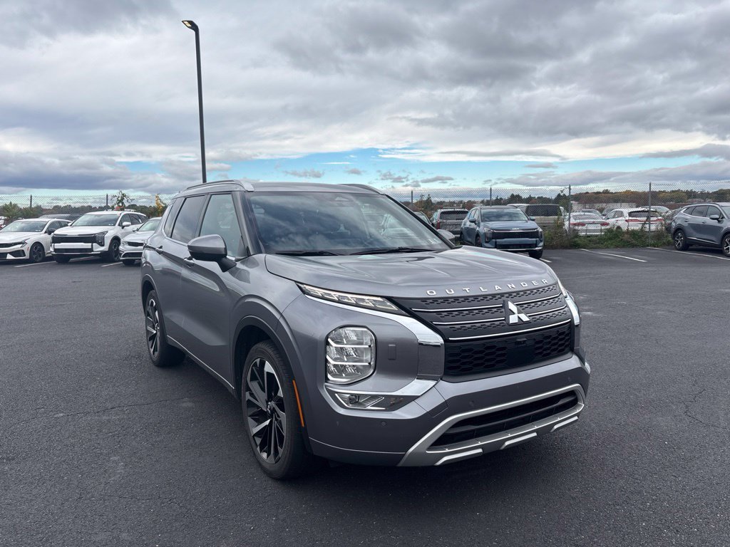 2022 Mitsubishi Outlander SEL