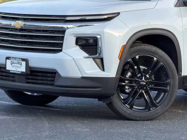 2026 Chevrolet Traverse LT - Photo 8