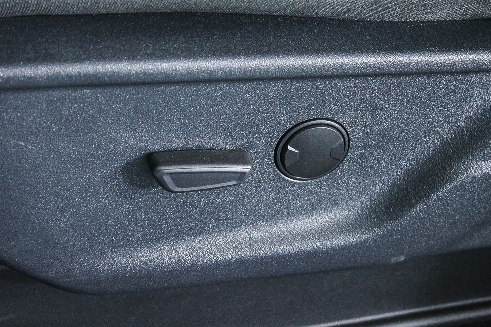 Used 2025 White Ford XLT image 22