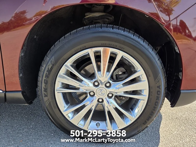 Used 2013 Mica LEXUS FWD 4DR image 19