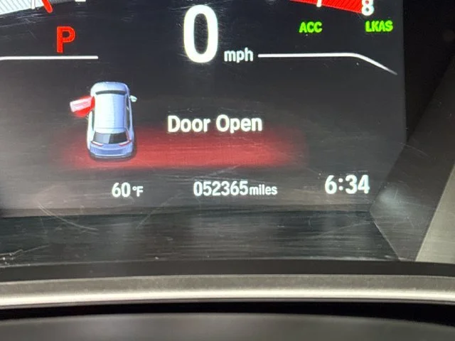 Certified Used 2018 Molten Lava Pearl Honda EX image 19