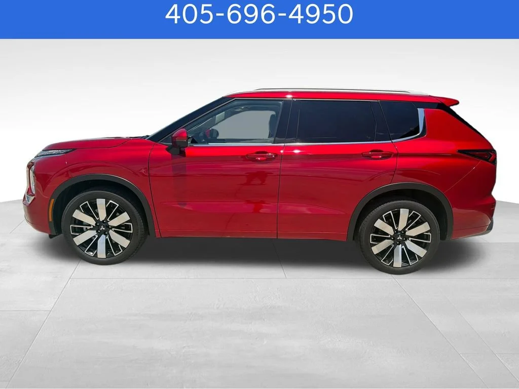Pre-Owned 2026 Mitsubishi Outlander SEL