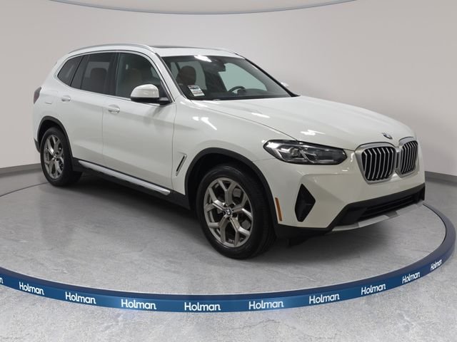 Certified Used 2024 Alpine White BMW xDrive30i image 3