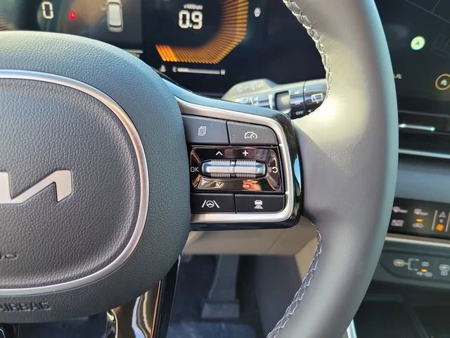 New 2026 Ivory Silver Kia EX image 12