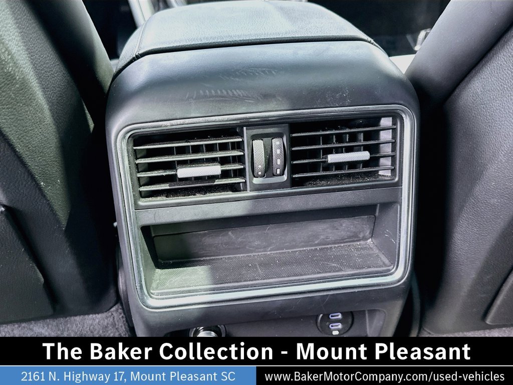 Used 2021 Silver Porsche Base image 27
