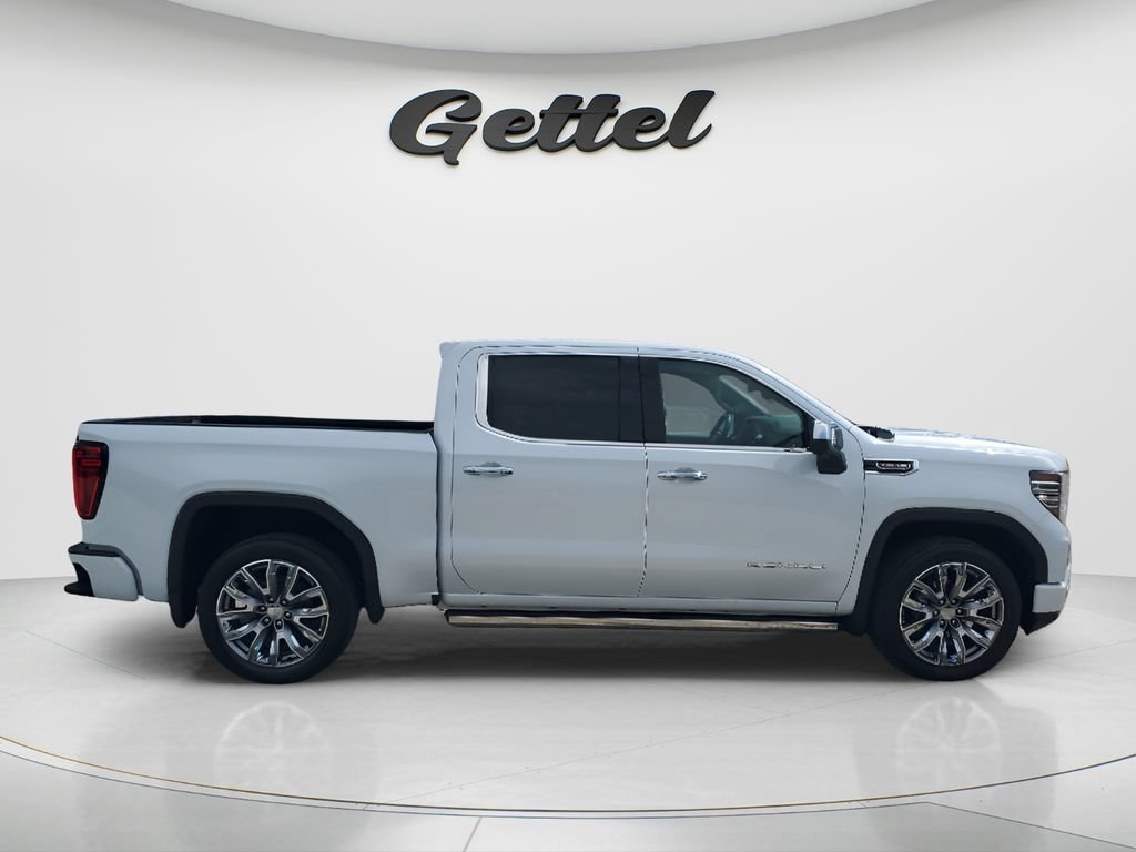 Used 2026 Glacier White Tricoat GMC Denali image 4