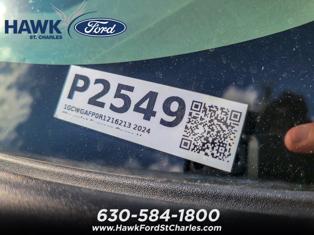 Used 2024 Summit White Chevrolet CARGO image 19