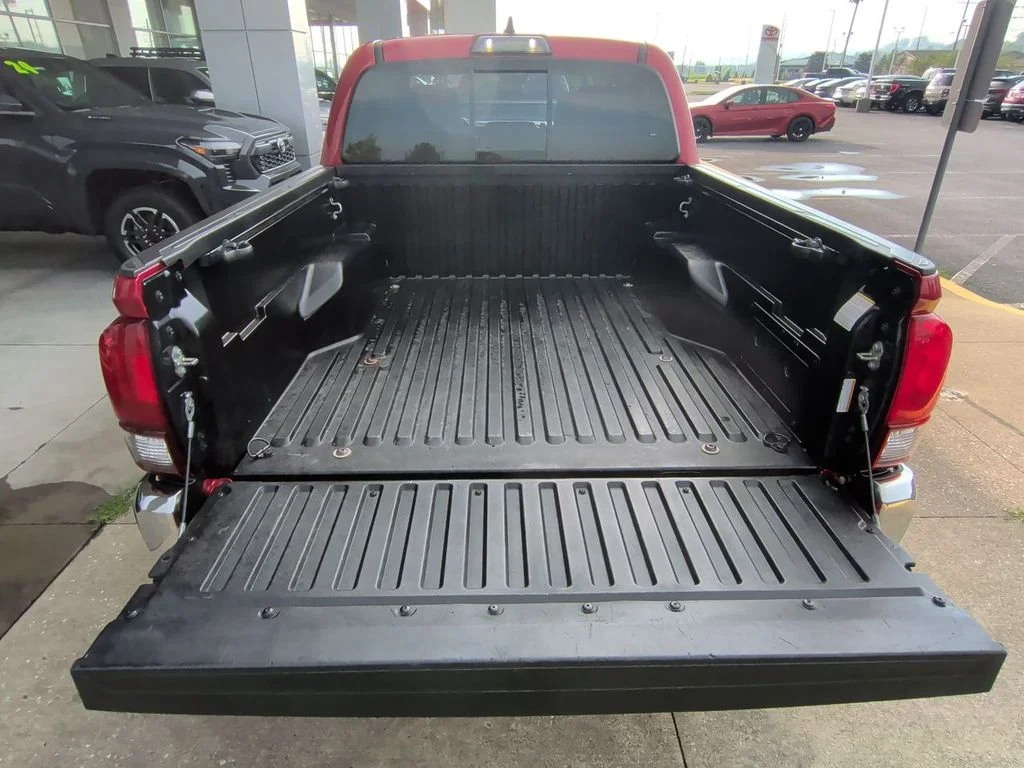 Used 2019 Red Toyota SR5 image 24