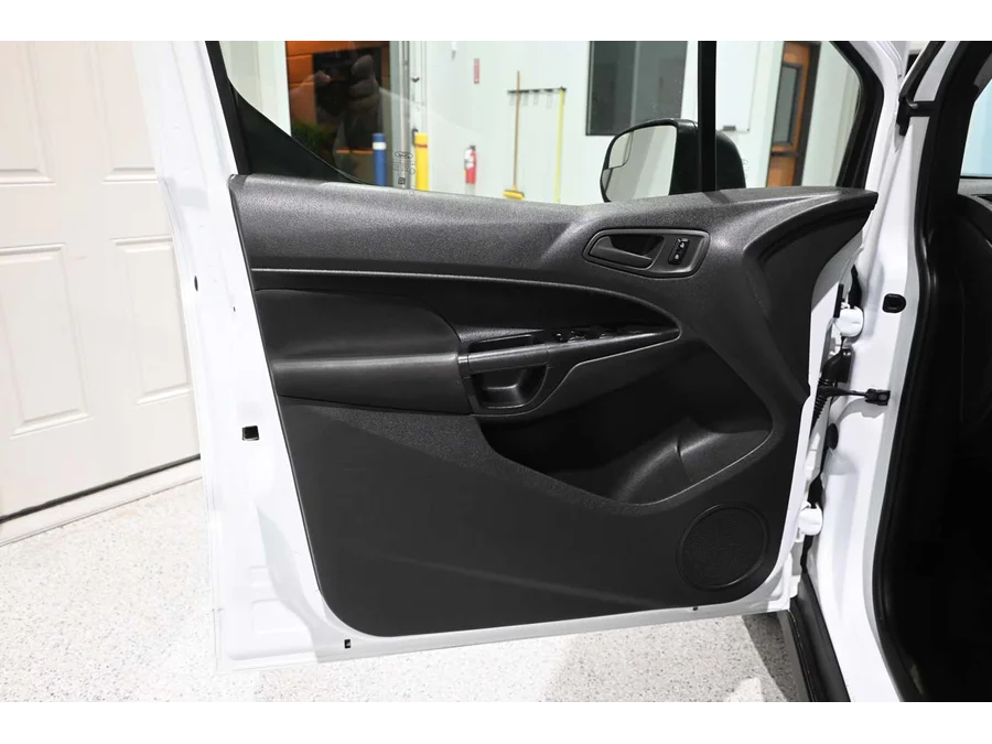 Used 2016 WHITE Ford XL Mobility Handicap Van image 27