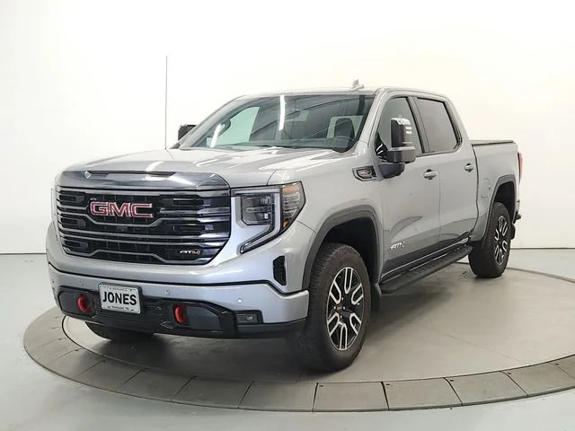 Used 2024 Sterling Metallic GMC AT4 image 3