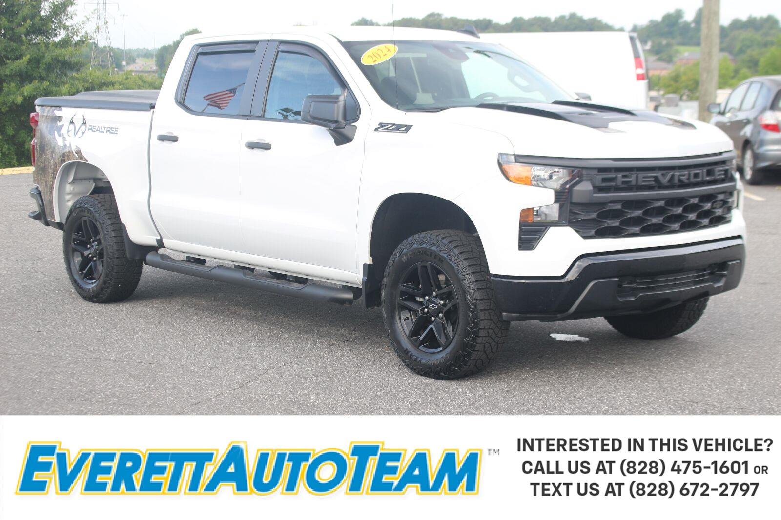 Used 2024 Summit White Chevrolet Custom Trail Boss image 1
