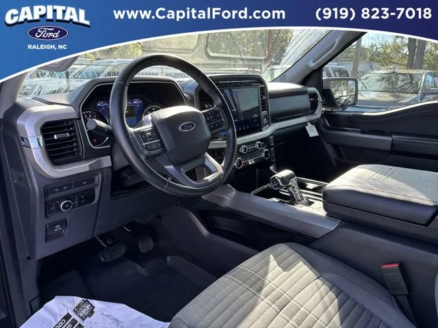 Used 2023  Ford XLT image 18