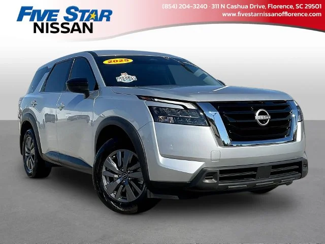 2025 Nissan Pathfinder S
