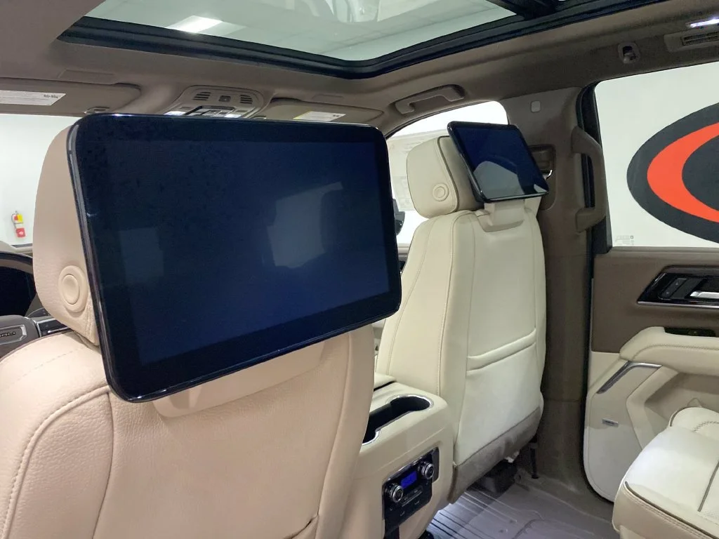 New 2027 Summit White GMC Denali image 18