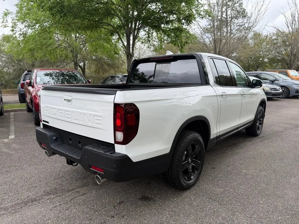 2026 Honda Ridgeline Black Edition - Photo 7