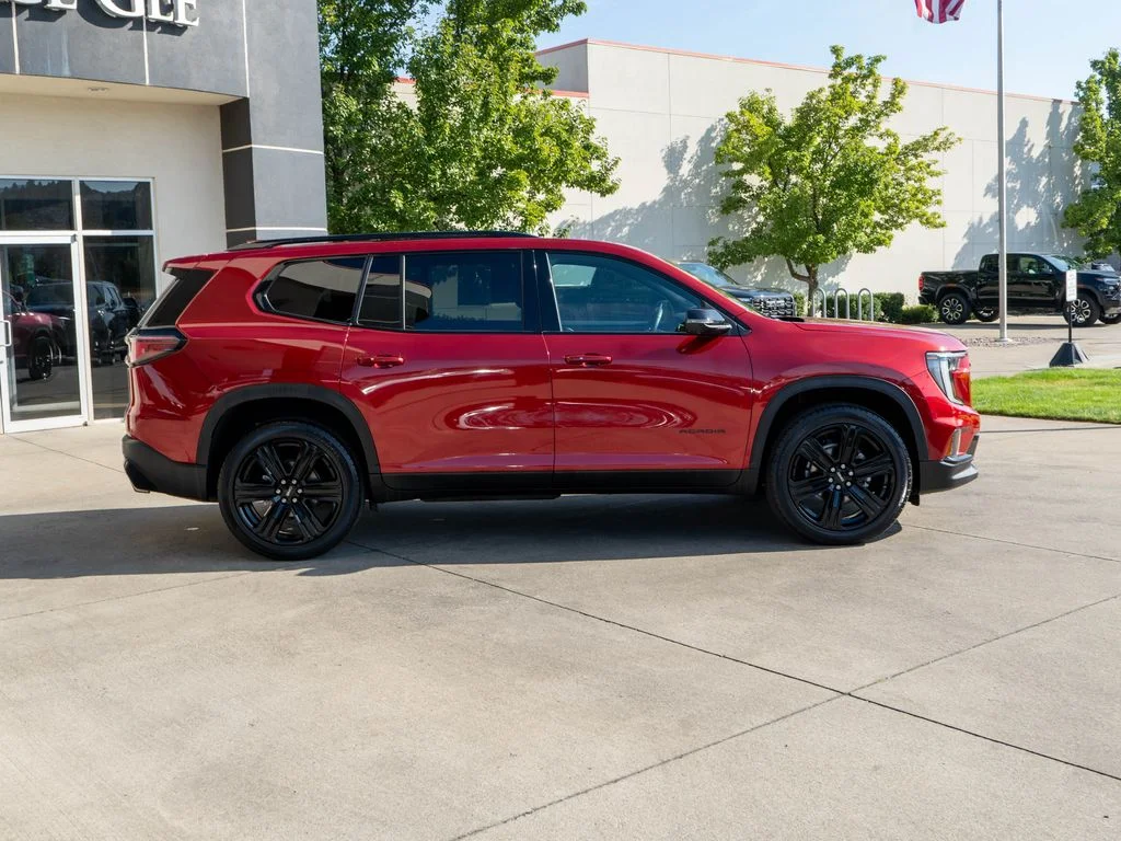 Used 2026 Red GMC Elevation image 8