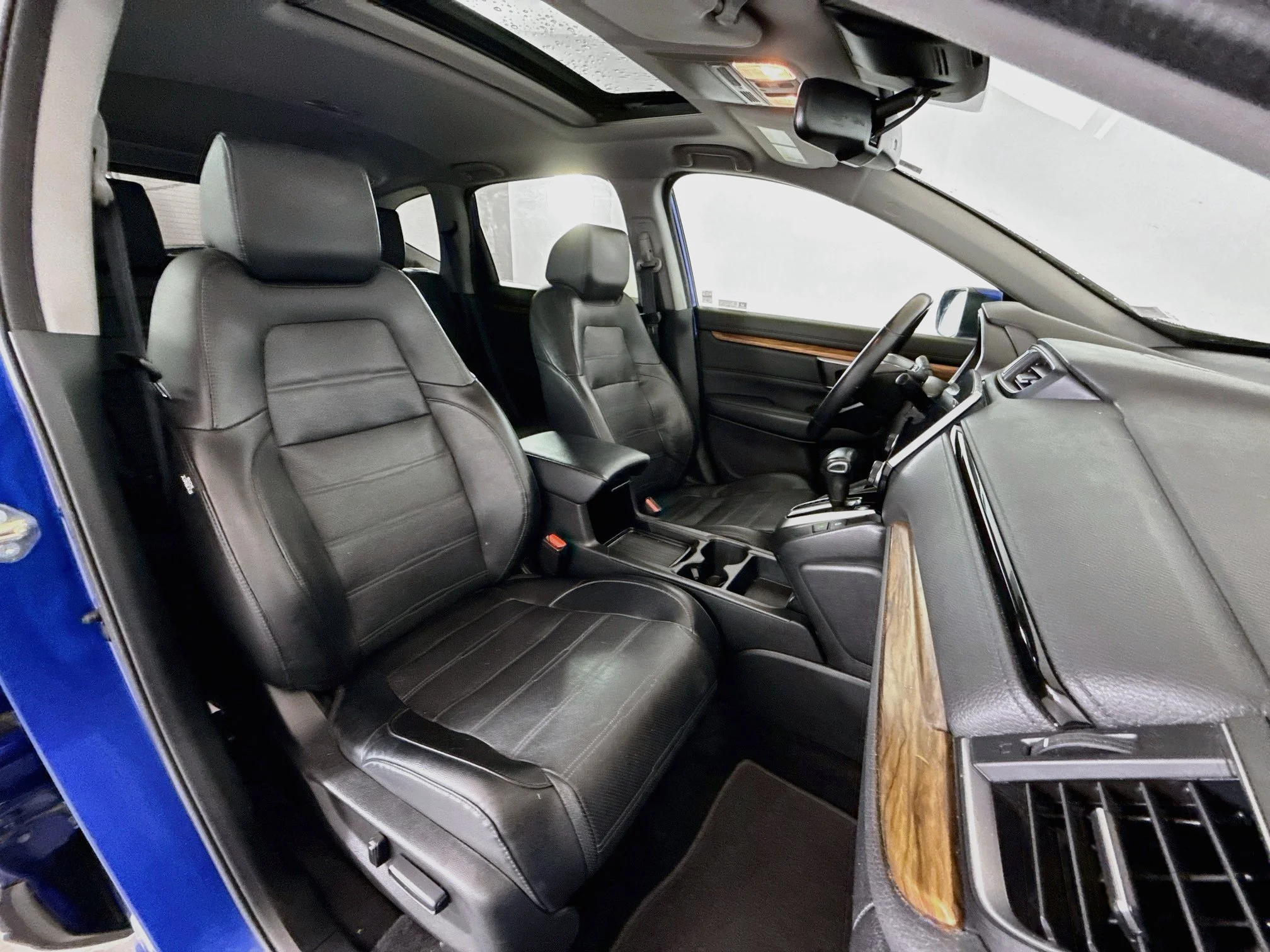 Used 2020 Aegean Blue Metallic Honda EX-L image 26
