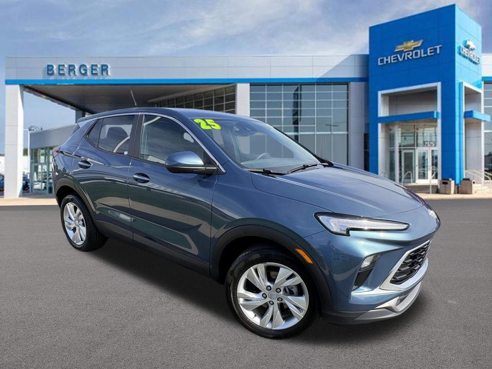 Used 2025 Ocean Blue Metallic Buick Preferred image 1
