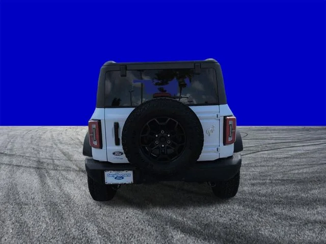 New 2026 Oxford White Ford Badlands® image 5