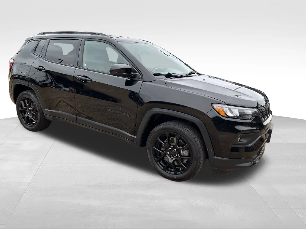 Used 2024 Black Jeep Latitude image 8