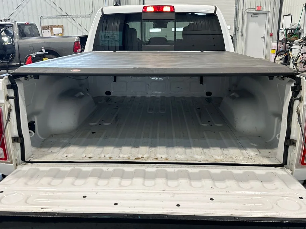 Used 2016 White Ram Laramie image 29