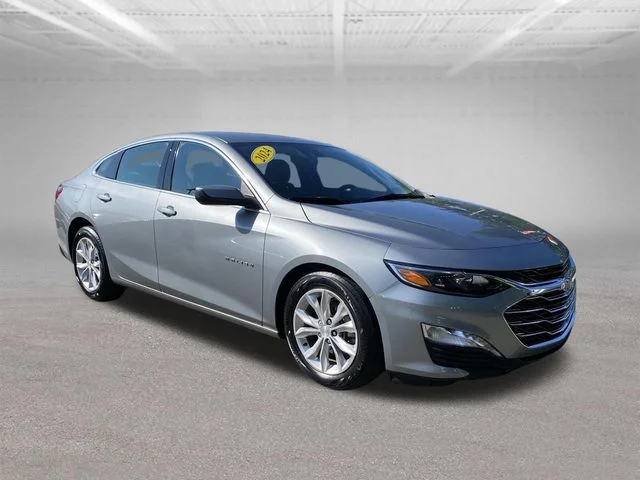 Used 2024 Gray Chevrolet LT image 4