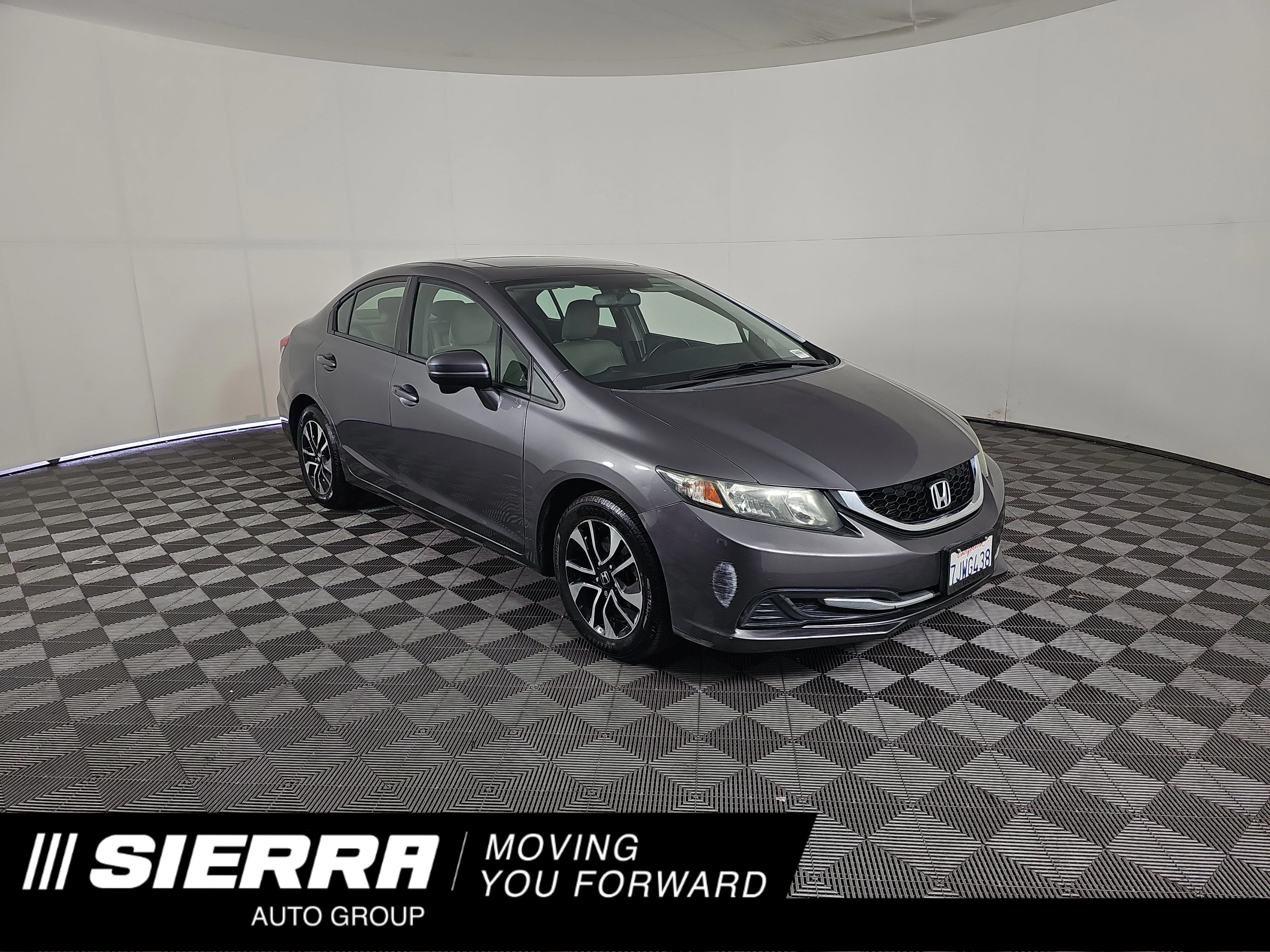 Used 2015 Modern Steel Metallic Honda EX image 1