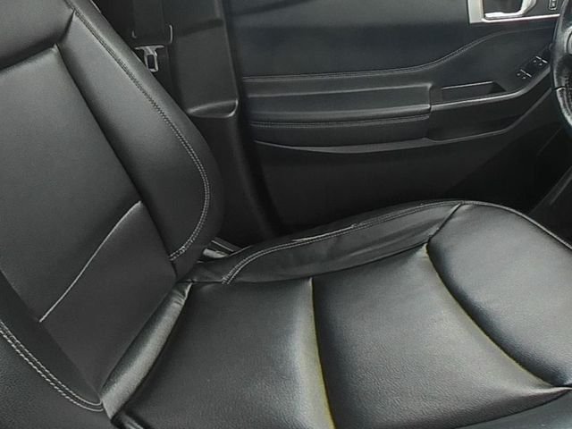Used 2020 White Ford XLT image 37