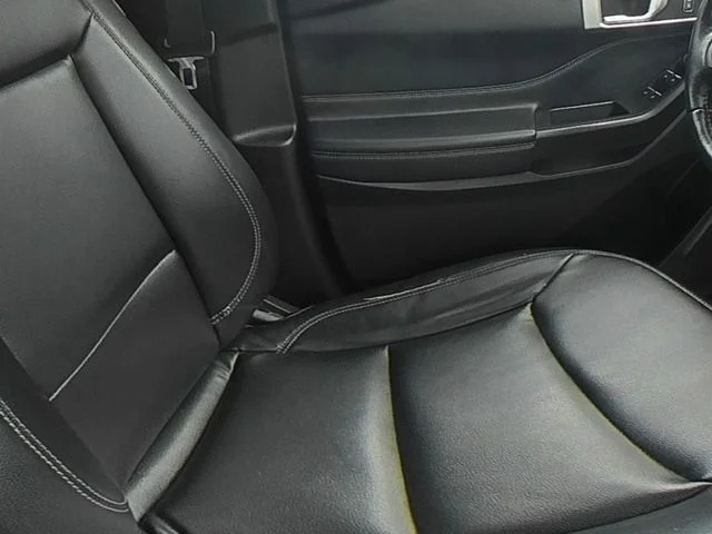 Used 2020 White Ford XLT image 37