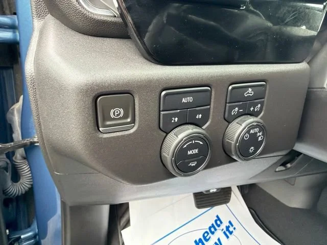 Used 2024 Lakeshore Blue Metallic Chevrolet LT (2FL) image 28