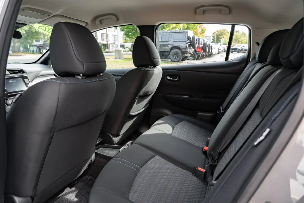 Used 2025 Gray Nissan S image 24