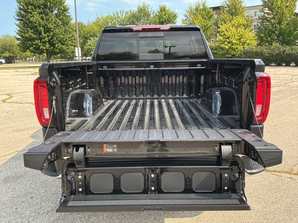 2026 GMC Sierra 1500 SLT - Photo 47