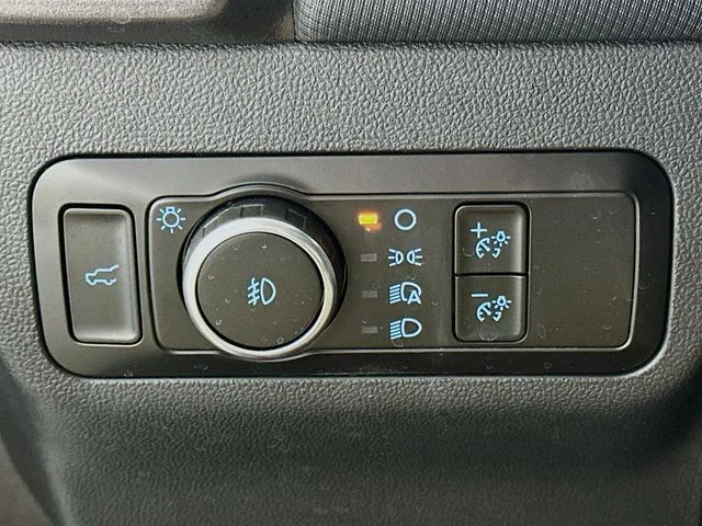 Certified Used 2025 Gray Ford Outer Banks image 21