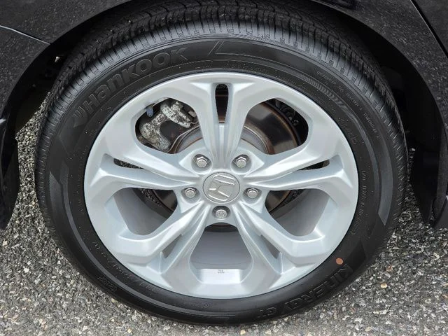 Used 2024 Crystal Black Pearl Honda LX image 12