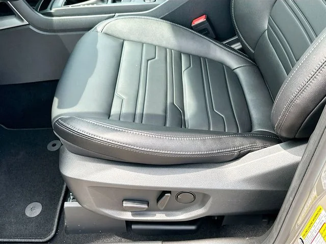 New 2026 Gray Ford Lariat image 14